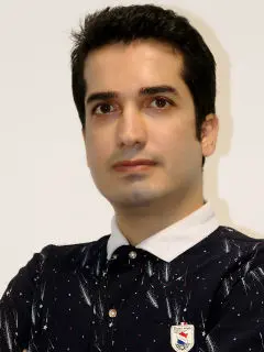 ویراستیار - ویراستار